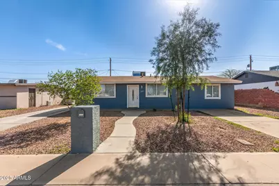 6033 S 19th, Phoenix, AZ 85042 - Photo 1