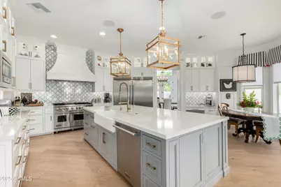 2625 N 24th Street #13, Mesa, AZ 85213 - Photo 1