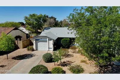 3106 W Mohawk Lane, Phoenix, AZ 85027 - Photo 1