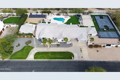 6718 E Caron, Paradise Valley, AZ 85253 - Photo 1