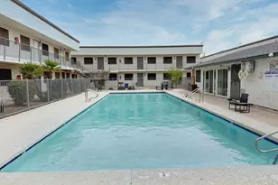 18202 N Cave Creek Rd, Phoenix, AZ 85032 - Photo 1