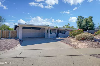 11035 N 37th Street, Phoenix, AZ 85028 - Photo 1