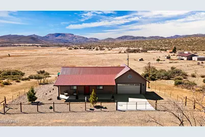 16147 W Apache, Peeples Valley, AZ 86332 - Photo 1