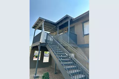 286 W Palomino, Chandler, AZ 85225 - Photo 1