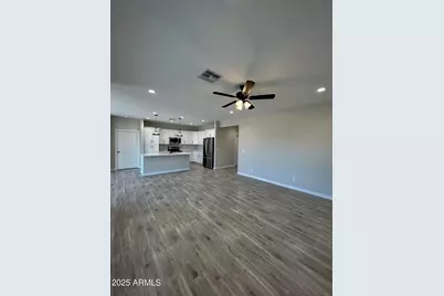 9933 W Ken Drive, Arizona City, AZ 85123 - Photo 8