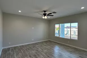 9933 W Ken Dr, Arizona City, AZ 85123 - Photo 6