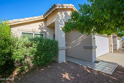12205 N 41st Lane, Phoenix, AZ 85029 - Photo 1