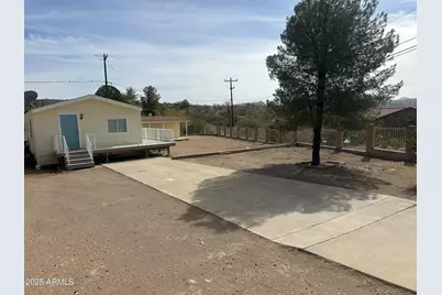 76 W Sunset, Superior, AZ 85173 - Photo 1