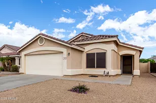 900 E Saratoga, Gilbert, AZ 85296 - Photo 1