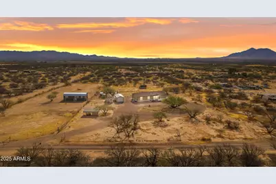 10865 S J Kennel, Hereford, AZ 85615 - Photo 1