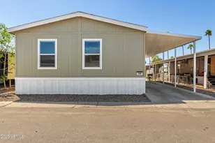 2060 N Center, Mesa, AZ 85201 - Photo 1