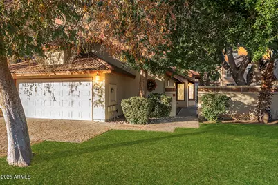 530 E Wescott Drive, Phoenix, AZ 85024 - Photo 1