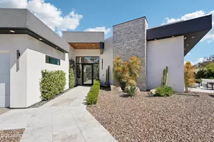 4502 E Solano Dr, Phoenix, AZ 85018 - Photo 1