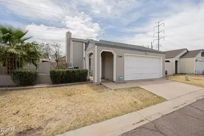 7048 S 41st, Phoenix, AZ 85042 - Photo 1