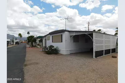 925 N Plaza, Apache Junction, AZ 85120 - Photo 1