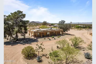 51047 N 439th, Wickenburg, AZ 85390 - Photo 1