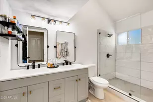 5350 N 3rd Ave, Phoenix, AZ 85013 - Photo 1