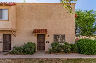 1239 E Lawrence, Phoenix, AZ 85020 - Photo 1