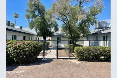 2402 N 24th, Phoenix, AZ 85008 - Photo 1