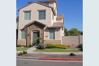 5144 W Albeniz, Phoenix, AZ 85043 - Photo 1