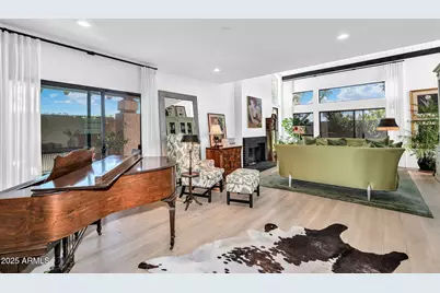 4432 E Camelback, Phoenix, AZ 85018 - Photo 1