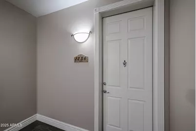 5350 E Deer Valley, Phoenix, AZ 85054 - Photo 1