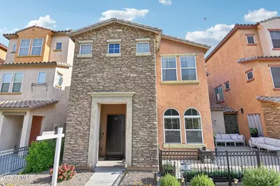 7734 W Terri Lee, Phoenix, AZ 85035 - Photo 1