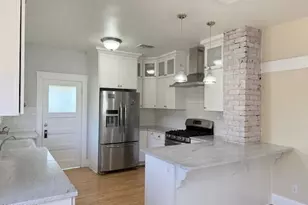 59 W Encanto, Phoenix, AZ 85003 - Photo 1