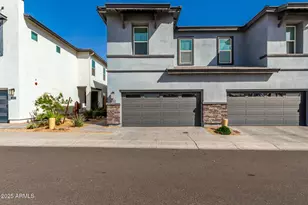 1829 N 43rd, Phoenix, AZ 85008 - Photo 1