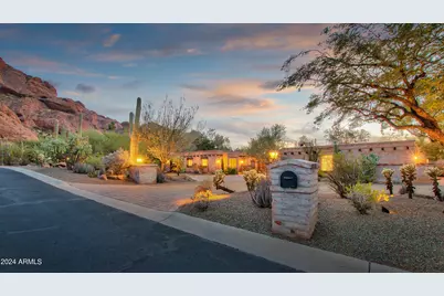 6030 N 51st Place, Paradise Valley, AZ 85253 - Photo 1