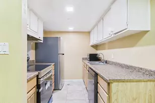 5224 N 42nd, Phoenix, AZ 85019 - Photo 1