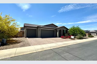 2953 N Pecan, Casa Grande, AZ 85122 - Photo 1