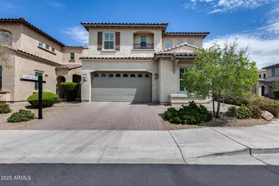 214 W Beverly, Phoenix, AZ 85023 - Photo 1