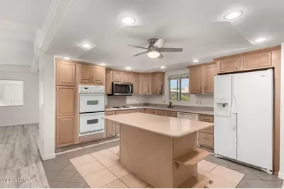 2819 W Louise Drive, Phoenix, AZ 85027 - Photo 20