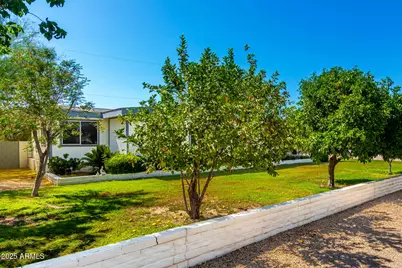 2819 W Louise Drive, Phoenix, AZ 85027 - Photo 6