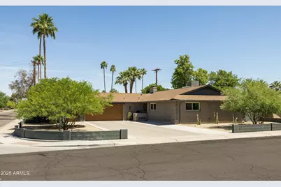 8502 E Rose, Scottsdale, AZ 85250 - Photo 1