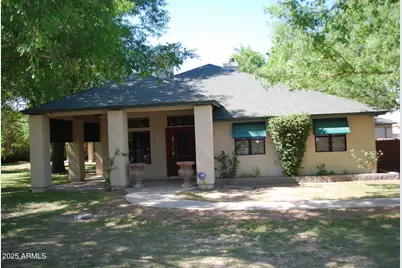 1420 E Branham Lane, Phoenix, AZ 85042 - Photo 1