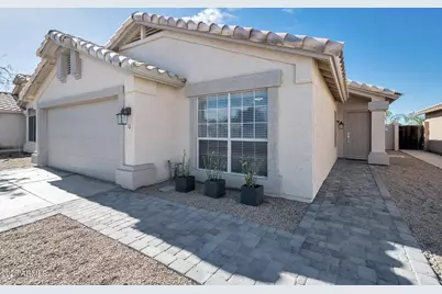 1152 N Bogle, Chandler, AZ 85225 - Photo 1