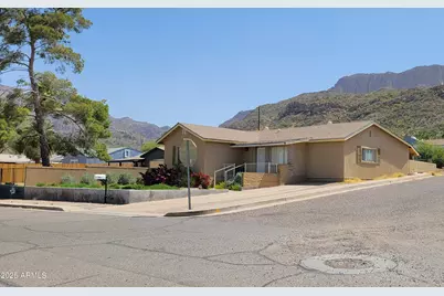 1097 S Stone Avenue, Superior, AZ 85173 - Photo 2