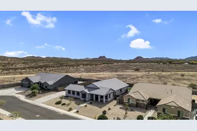 27550 N Silverleaf Road, San Tan Valley, AZ 85143 - Photo 1