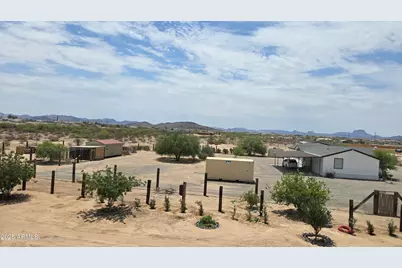 8005 S 352nd Lane, Tonopah, AZ 85354 - Photo 1