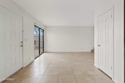 286 W Palomino, Chandler, AZ 85225 - Photo 1