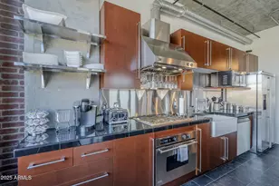 21 E 6th St, Tempe, AZ 85281 - Photo 10