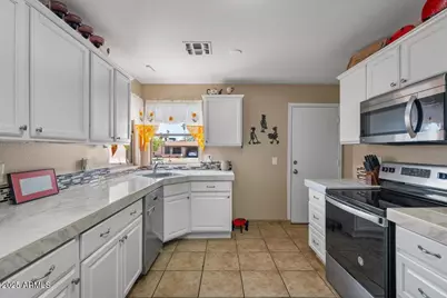 612 E Racine Place, Casa Grande, AZ 85122 - Photo 8