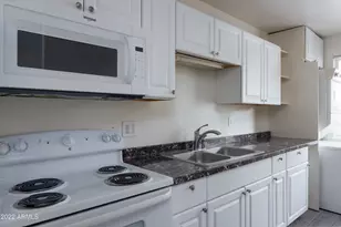 9450 N 17th Ave, Phoenix, AZ 85021 - Photo 1