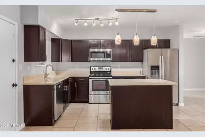 1002 W Villa Rita, Phoenix, AZ 85023 - Photo 1