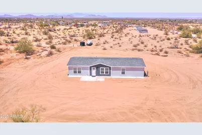 52002 W Sotol, Maricopa, AZ 85139 - Photo 1