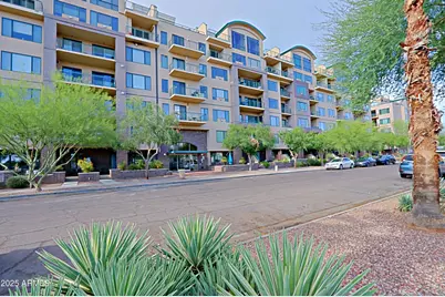 16 W Encanto Boulevard #305, Phoenix, AZ 85003 - Photo 1