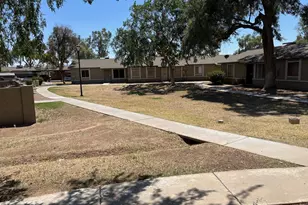 6711 W Osborn, Phoenix, AZ 85033 - Photo 1