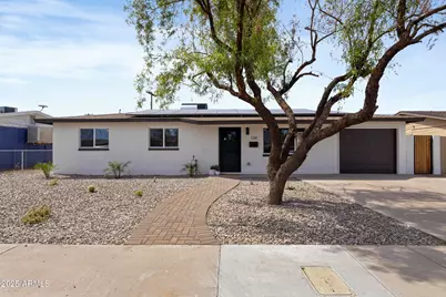 109 W Kinderman, Avondale, AZ 85323 - Photo 1